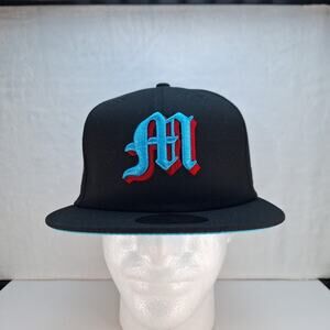 Rings Crowns MIAMI GIANTS Negro Leagues Fitted Black & Aqua Blue Hat Cap 7 3/8